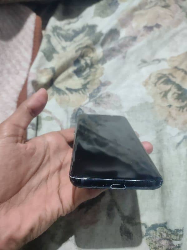 Samsung S8 With Box & Charger Pta 8