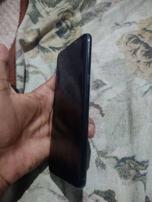 Samsung S8 With Box & Charger Pta 9