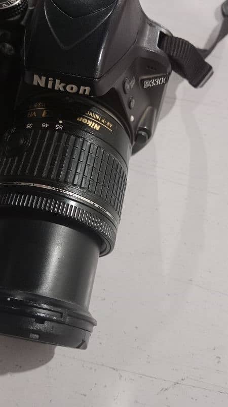 Nikon D330 Dslr 18-55 lens 6