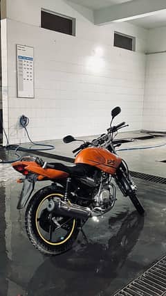 Yamaha YBR 125g Matt Orange