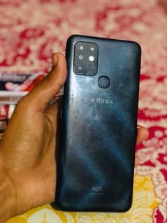 Infinix hot 10 4/64