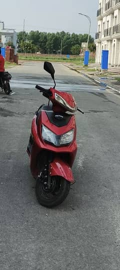 Metro Electric Scooter new condition