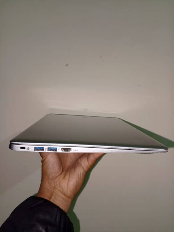 Acer Chromebook - 4GB/32GB - Silver Body - Just PKR 19,999! 5