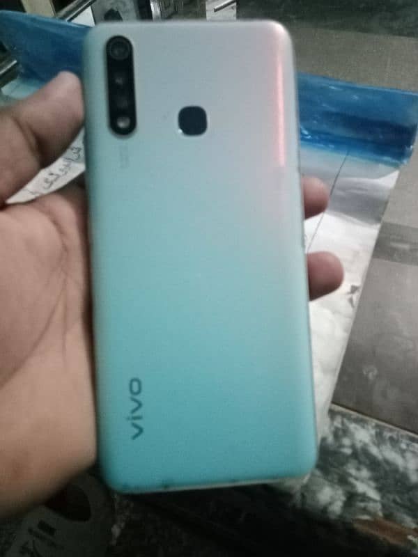 Vivo Y19 0