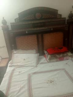 Double Bed And Singhaar 03124642347