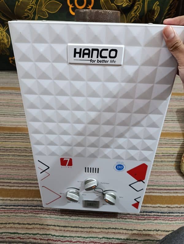 Hanco Instant Hot water Geyser Sui Gas Almost New 7 liters efficient 1