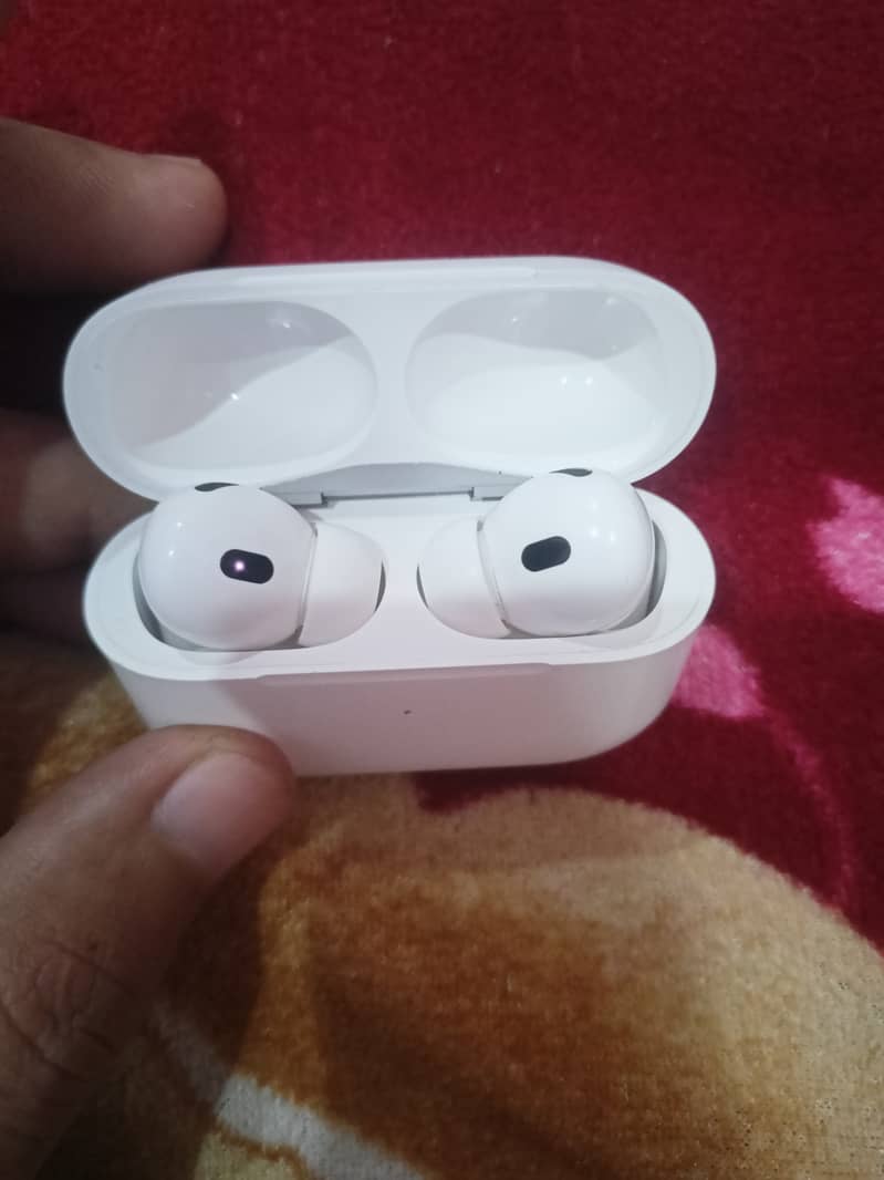 Apple Airpods Pro (2nd generation) 0