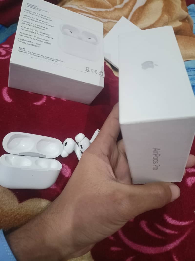 Apple Airpods Pro (2nd generation) 3