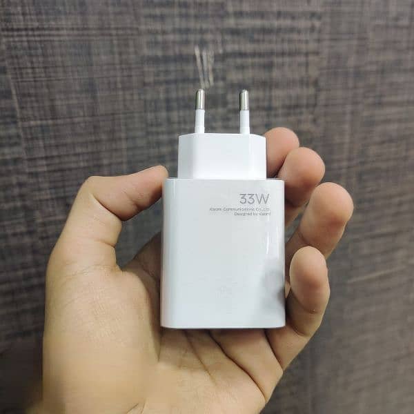 mi , redmi , xiaomi original charger and cables of  33w,67w,120w 0