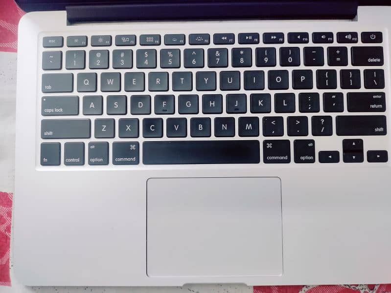 MacBook Pro 2015 0