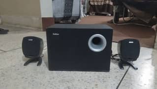 Edifier speakers set