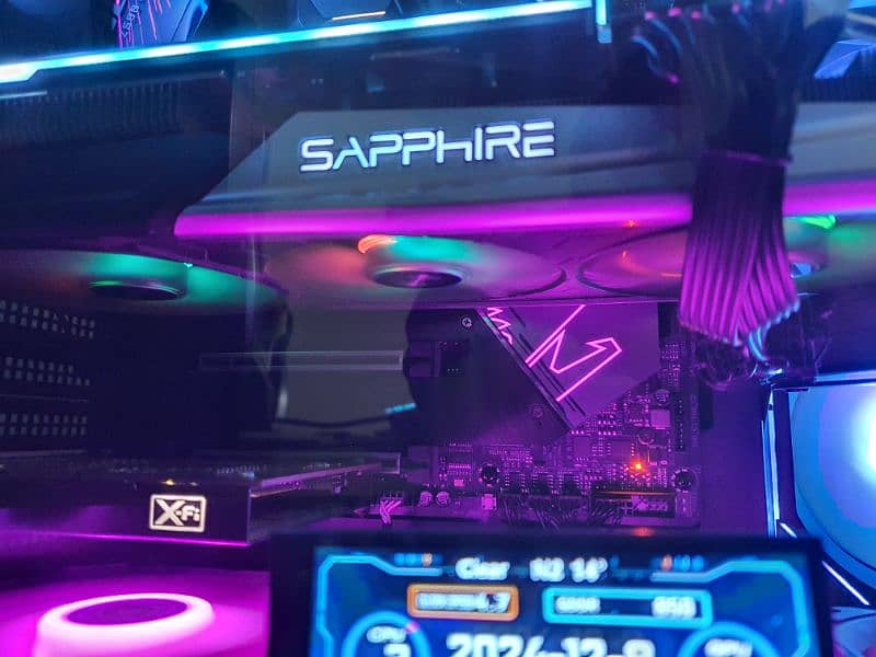 Sapphire Nitro RX5700XT Special ARGB Edition 1