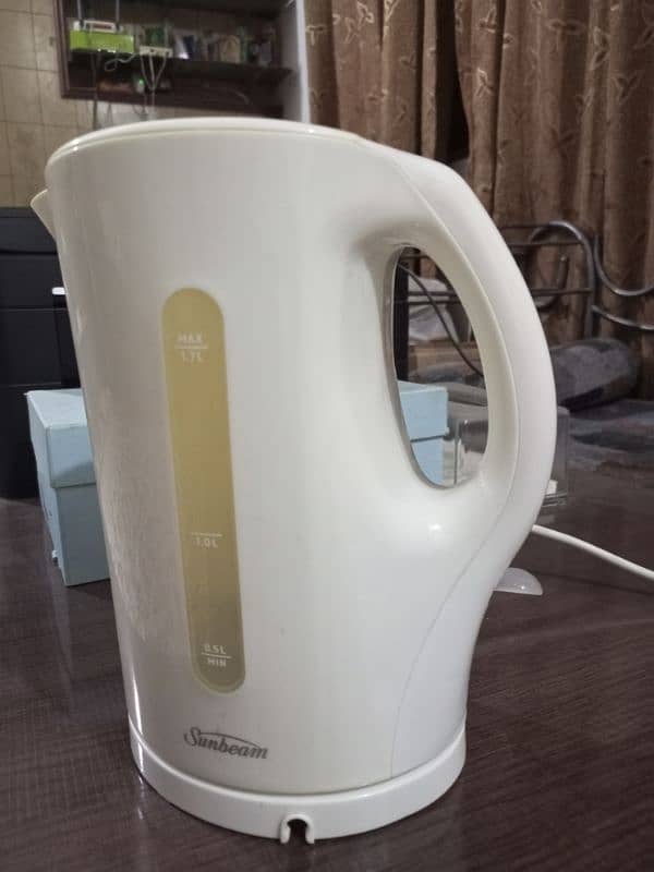 Electric kettle 2