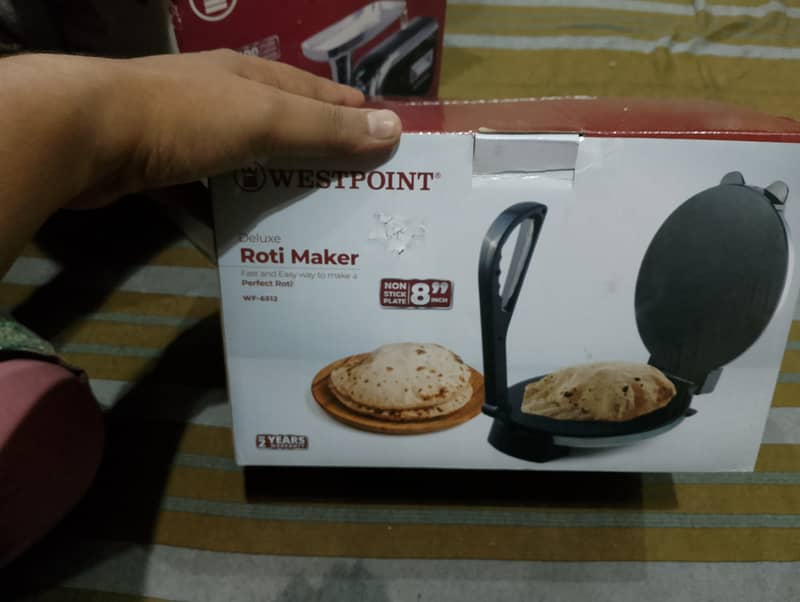 Westpoint Meat grinder and roti maker 1