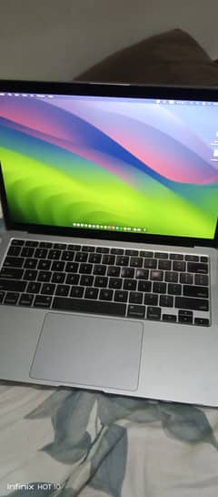 MacBook Air M1