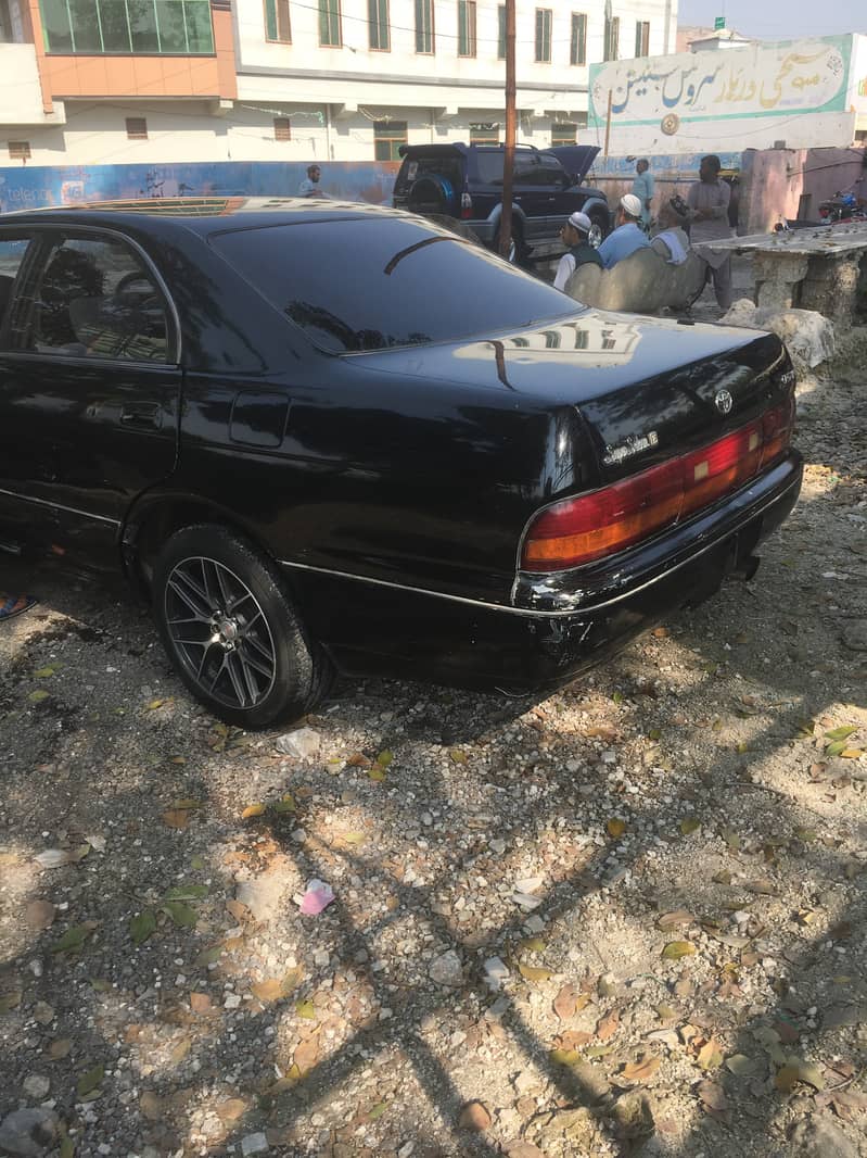 Toyota Crown 1994 3