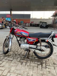 United CG 125