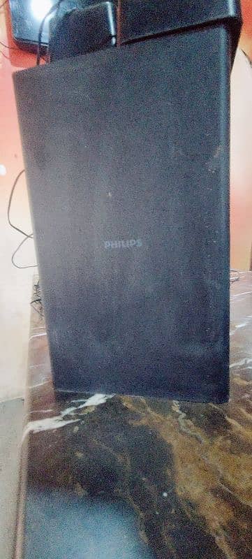 Philips Home theater Speaker  5 and 1 woofer 4