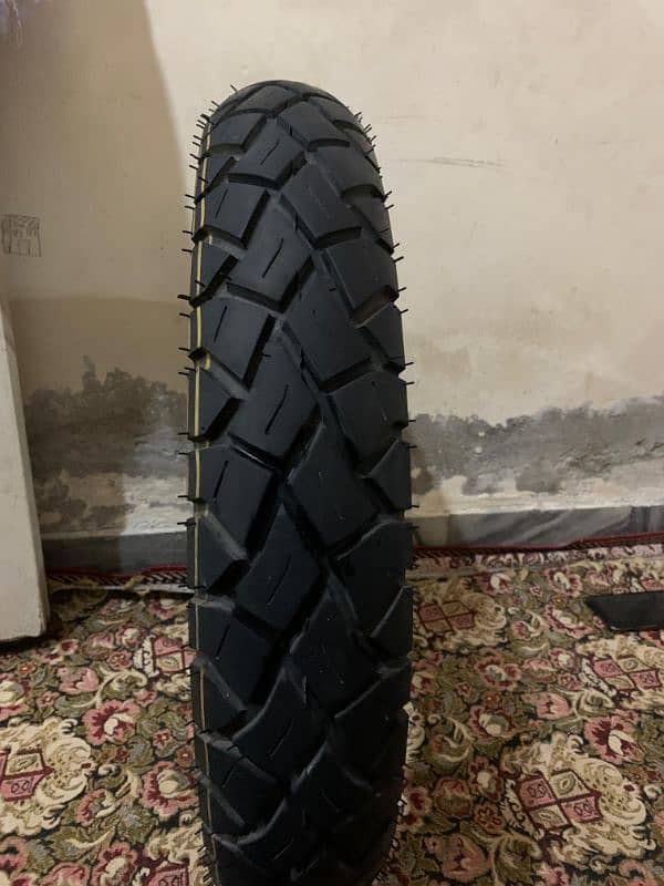 Tubeless tyre 1