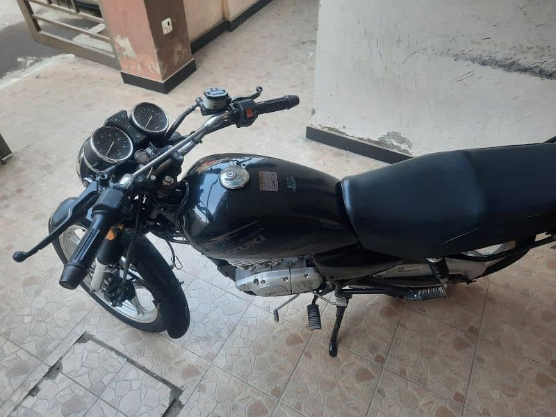 Suzuki Gs 150 2