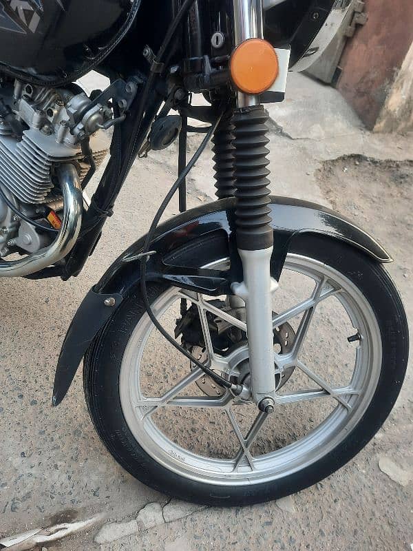 Suzuki Gs 150 5