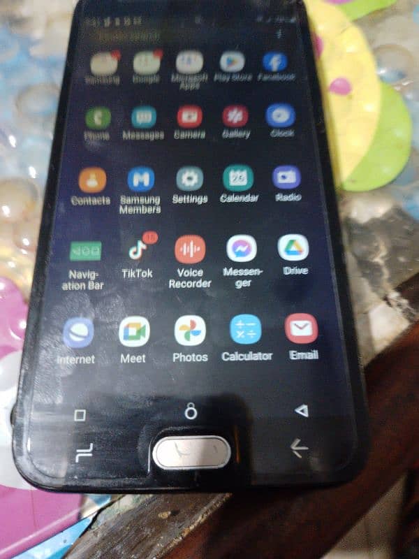 Samsung Glaxy J4 1