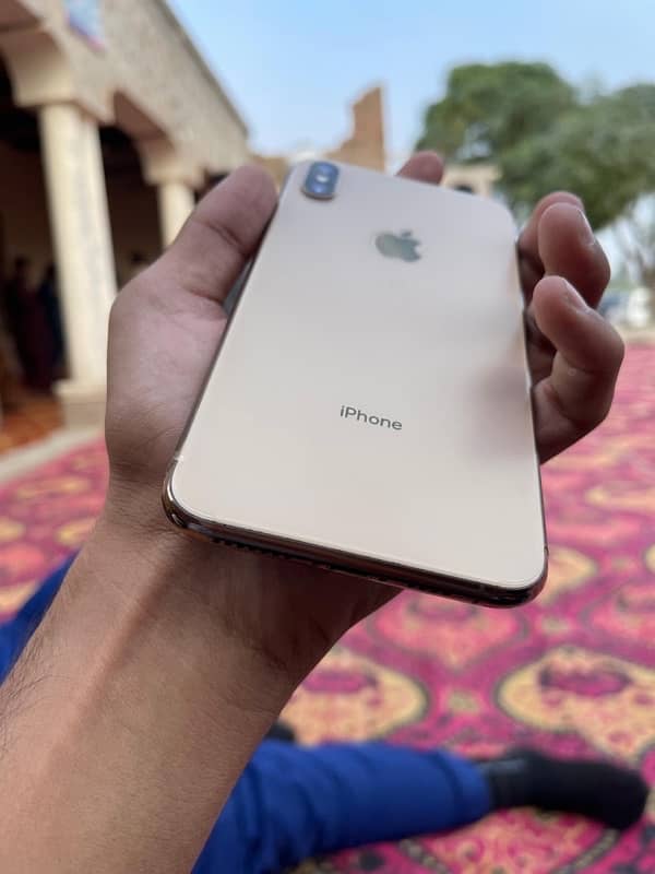 Iphone xsmax256 gb factory unlock 0