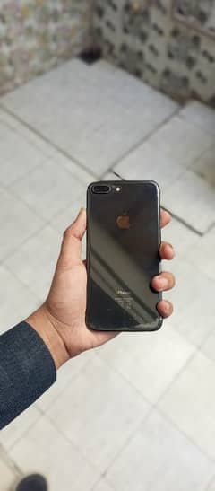 iphone 8plus. pta approved 64 gb