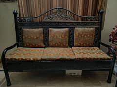 Iron Sofa Set 5 seater with table