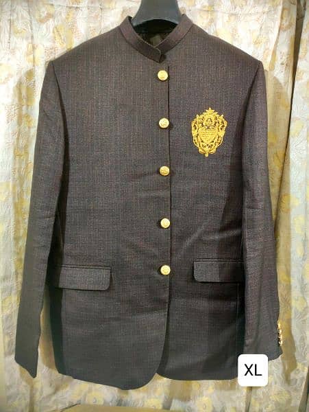 Elegant Formal Prince Suits with Embroidered Emblem 2