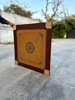 CARROM BOARD