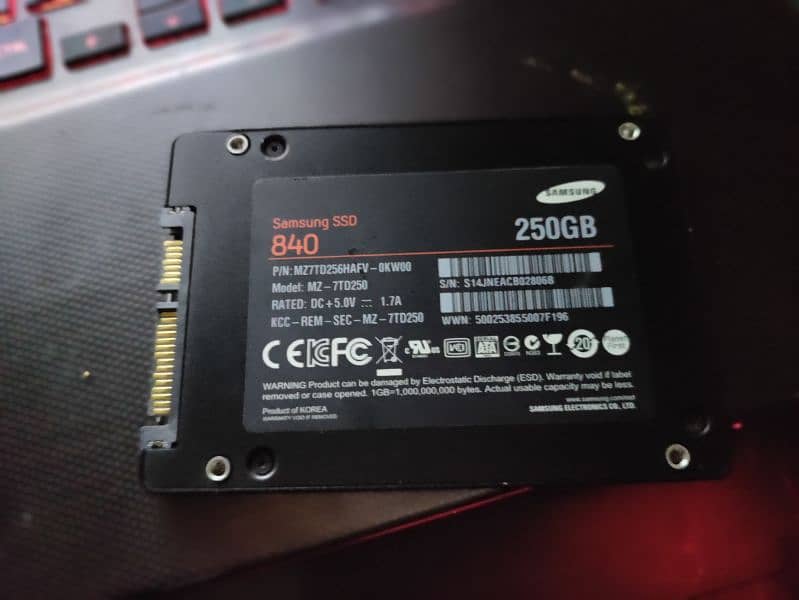 Samsung Evo 840 250 GB SSD 1