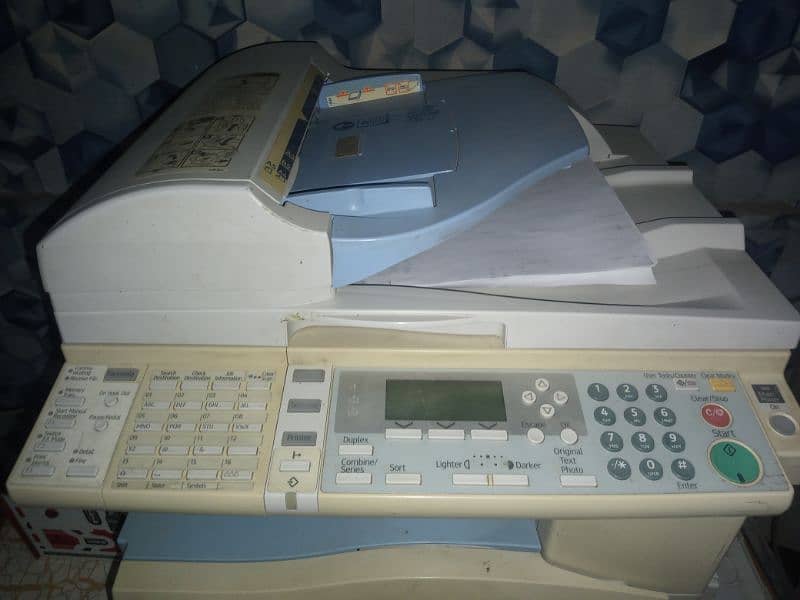 RICOH MP 201 PHOTO COPIER + Scanner 1