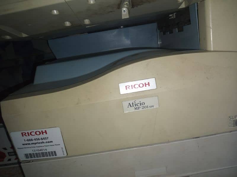 RICOH MP 201 PHOTO COPIER + Scanner 4