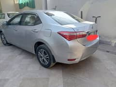 Toyota Corolla GLI 2016/17Rs3445000. PH. 03007692640. . .