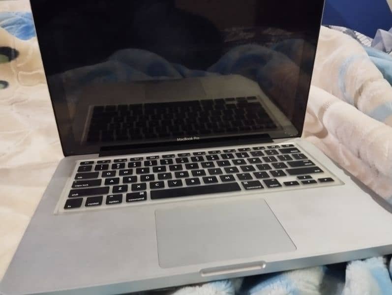 Apple laptop mid 2012 0