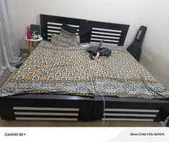 2 single bed with Matresses