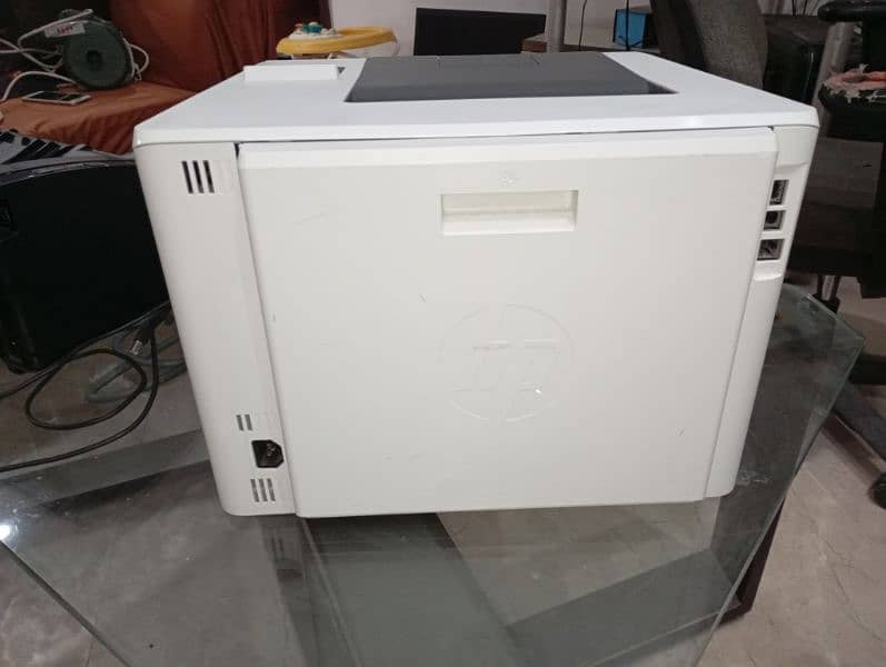 Hp Color Laser Jet Pro M454DN 7