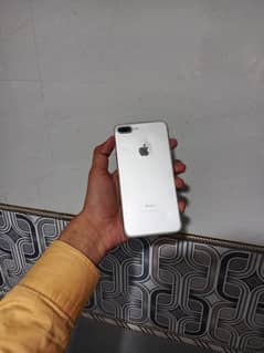 Iphone 7plus, 03092706824 pta proved