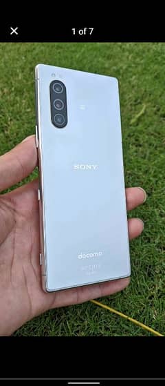 Sony Xperia 5