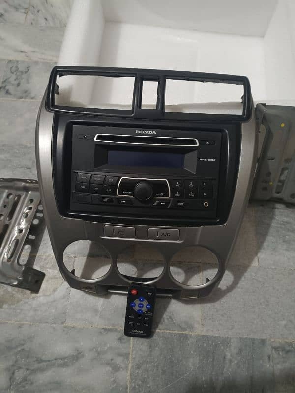 Honda city multi media player/DVD 0