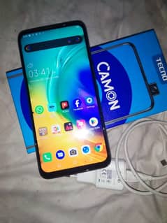 tecno camon 15 pro 6. RAM 128. GP all okay PTA OF box charger Sahab