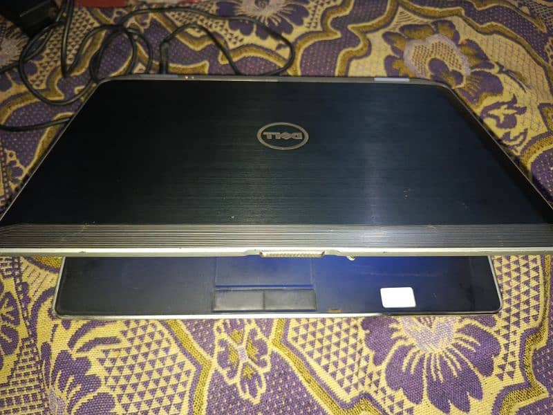 Dell Latitude Laptop Sell In cheap Price 5