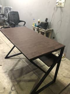 Computer Table/Gaming Table/Office Table