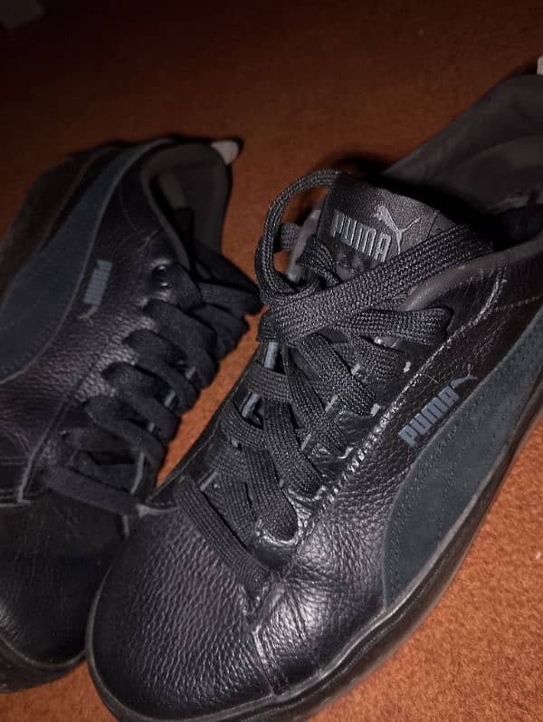 Puma Black Lather Shoes Size Uk 6. . . 25 cm 2