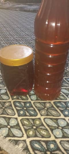 Honey pure and organic small and big bees