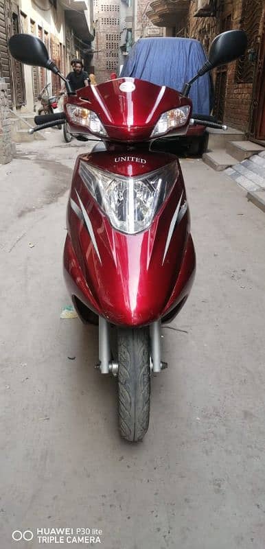 united 100cc petrol scooty 2021 1