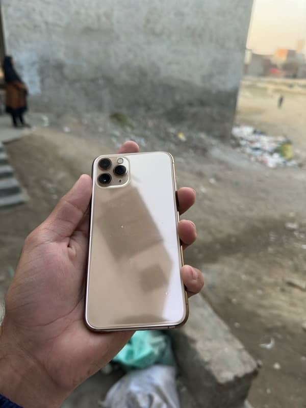 IPhone 11 Pro Factory Waterpack 9