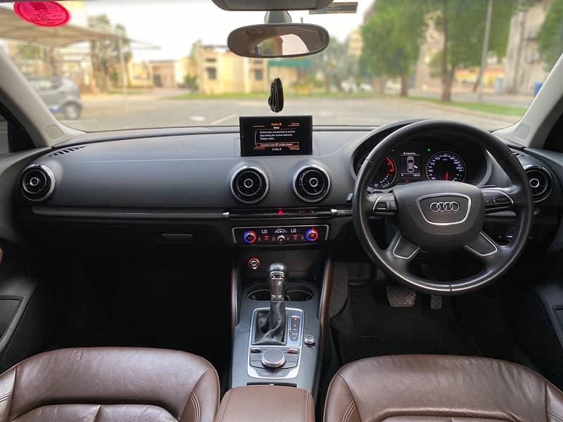 AUDI A3 3