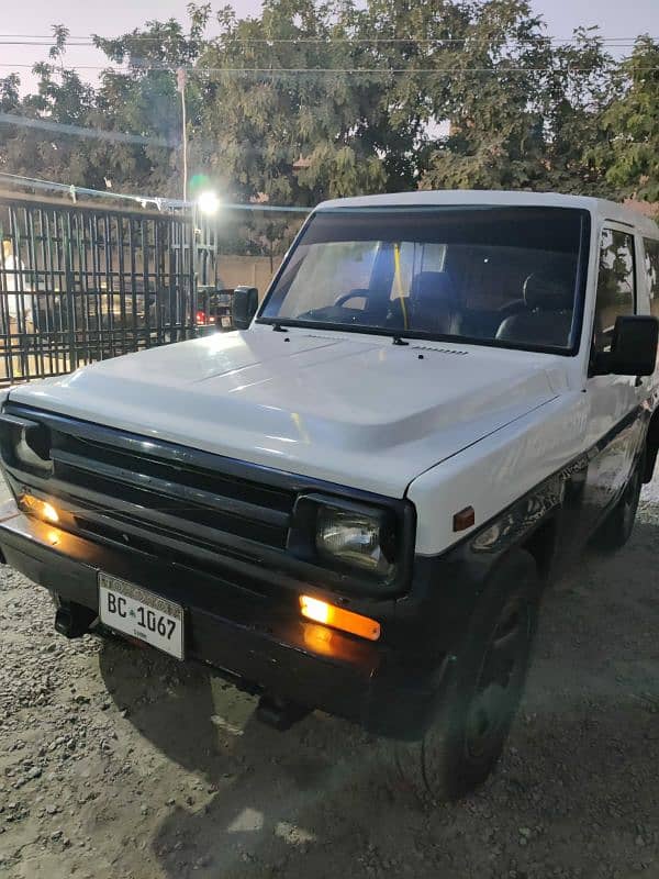 Daihatsu Rocky Jeep 1990 Without copy 12